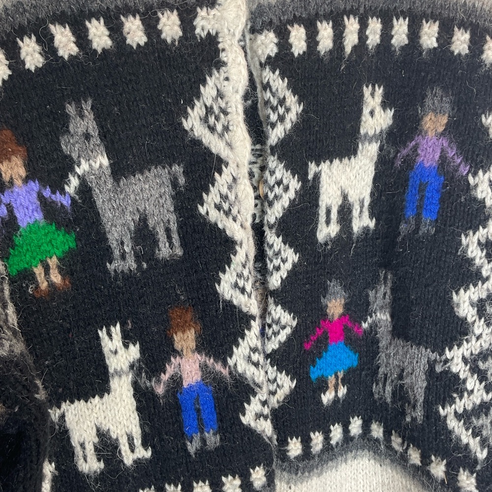 Hand knit pure wool folk style cardigan Peruvian Large Llama Butterfly - Picture 4 of 11